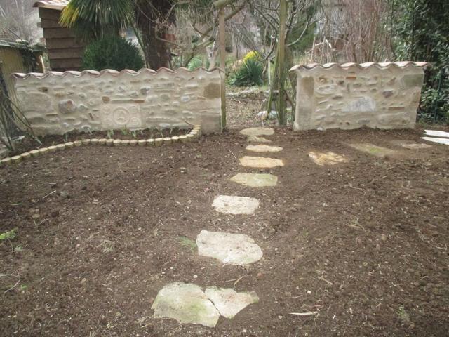 Mur en galets et molasses d'angle, photo 1